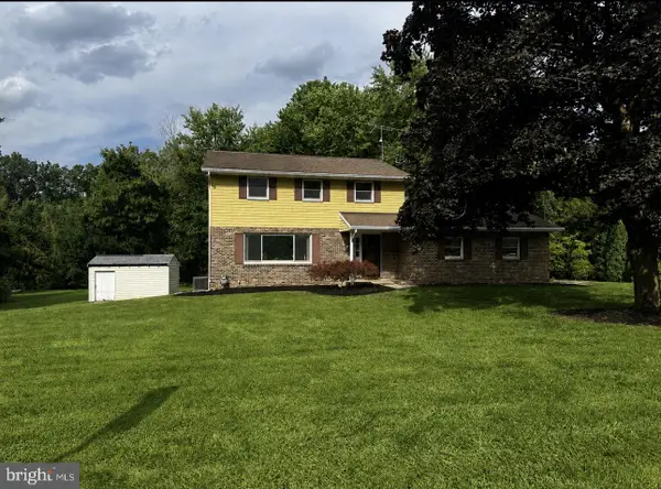 1733 Powder Mill Rd, YORK, PA 17403