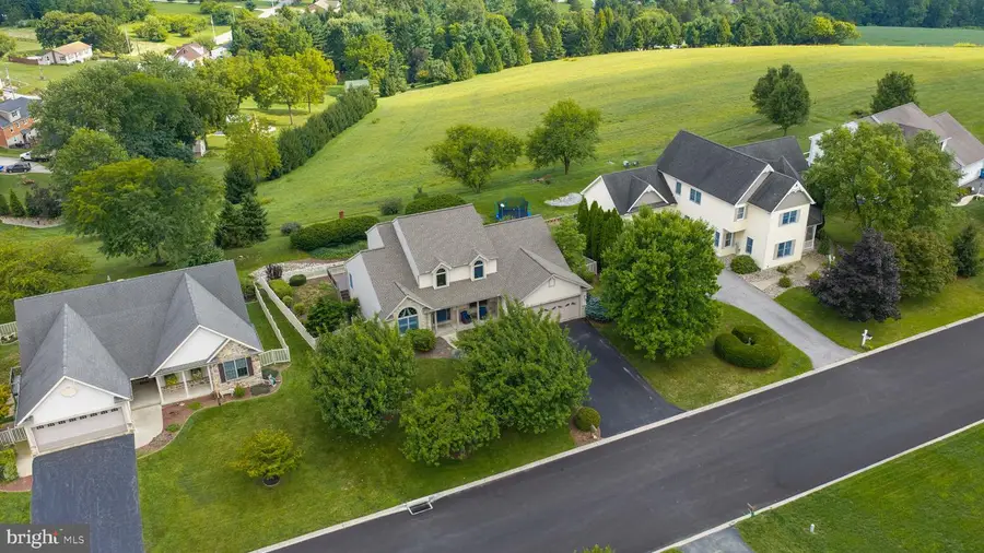 10 Ness Ct, Seven Valleys, PA 17360 - #3