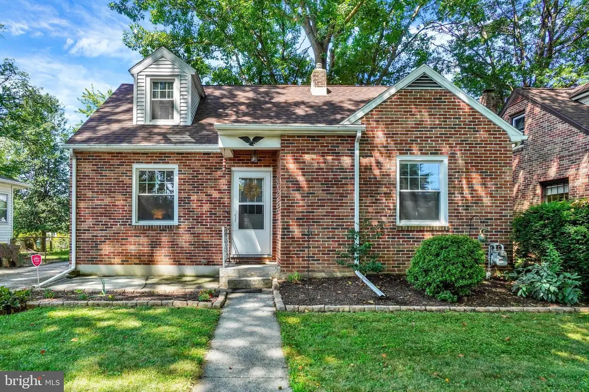 212 Lyndhurst Rd, York, PA 17402 - #1