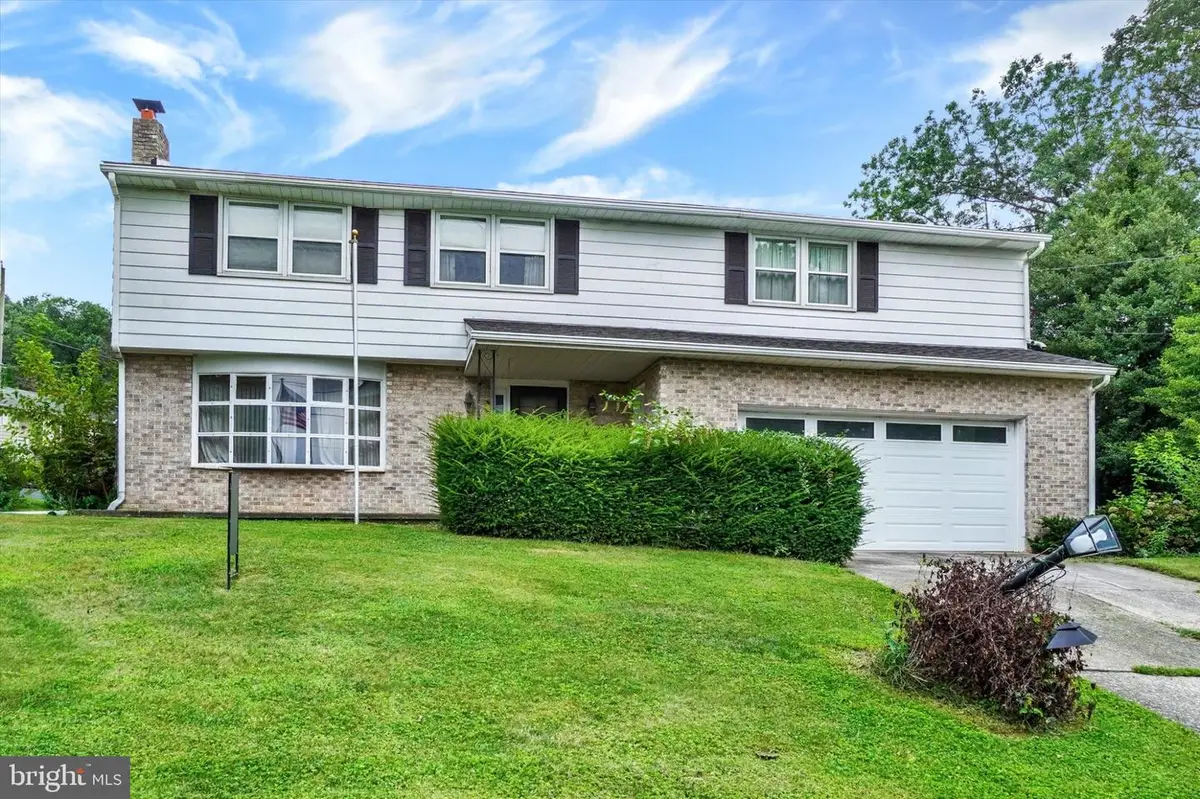 2484 Friesian Rd, York, PA 17406 - #1