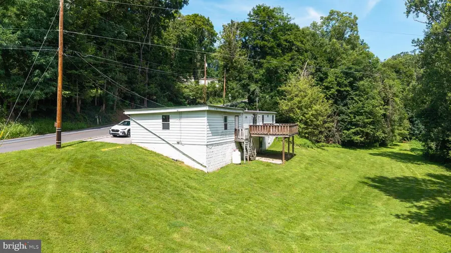 915 Kunkles Mill Rd, Lewisberry, PA 17339 - #2