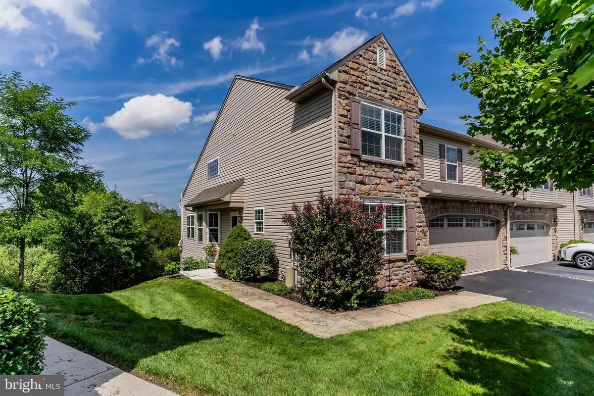 351 Weatherstone, New Cumberland, PA 17070 - #1
