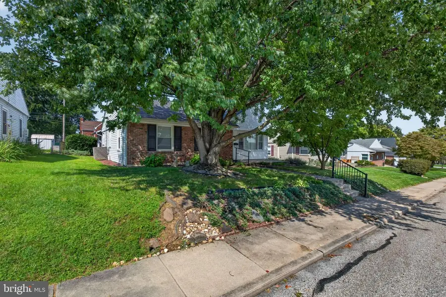 1561 5th Ave, York, PA 17403 - #3