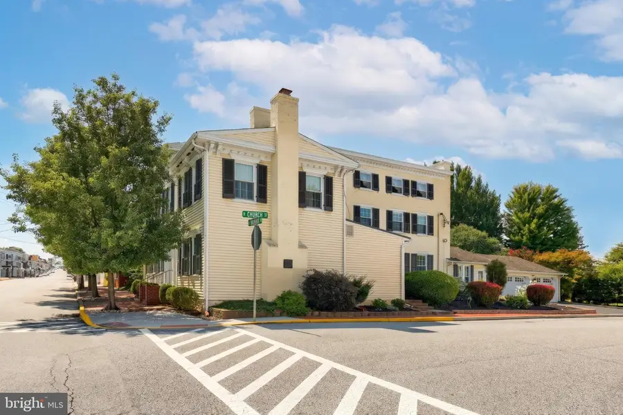 27 N Baltimore St, Dillsburg, PA 17019 - #2