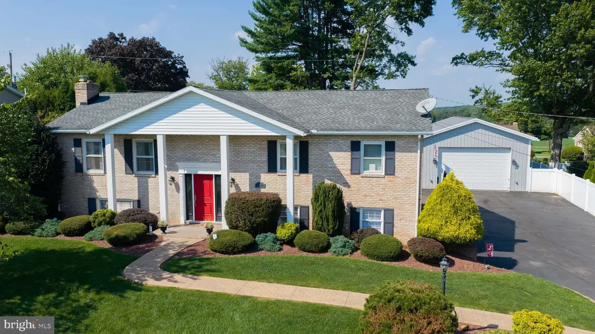 2865 Sunset Dr, Dallastown, PA 17313 - #1