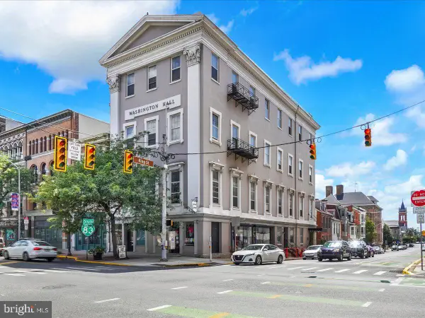 100-102 S George St, YORK, PA 17401