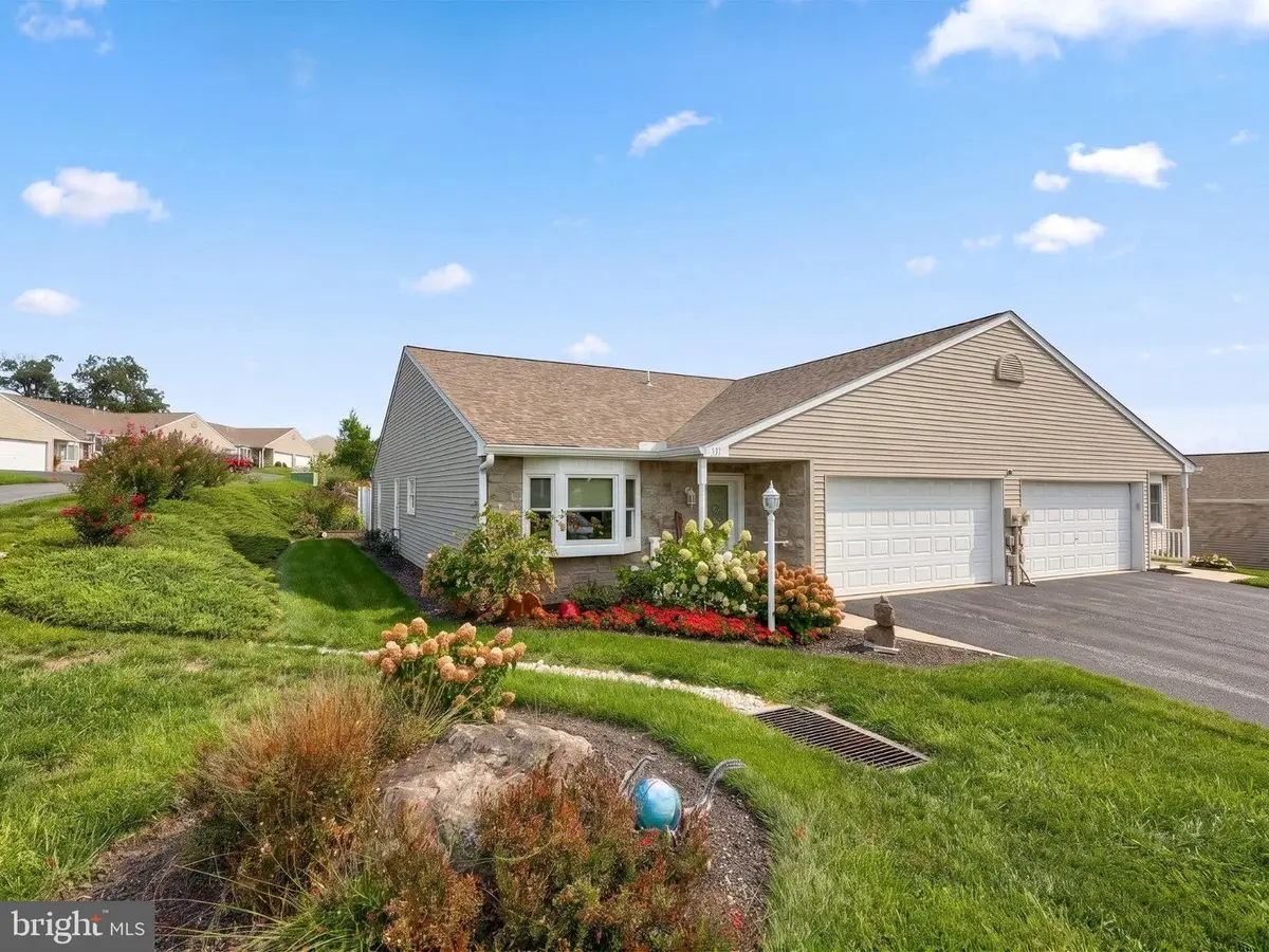 531 Buckthorn Dr, York, PA 17406 - #1