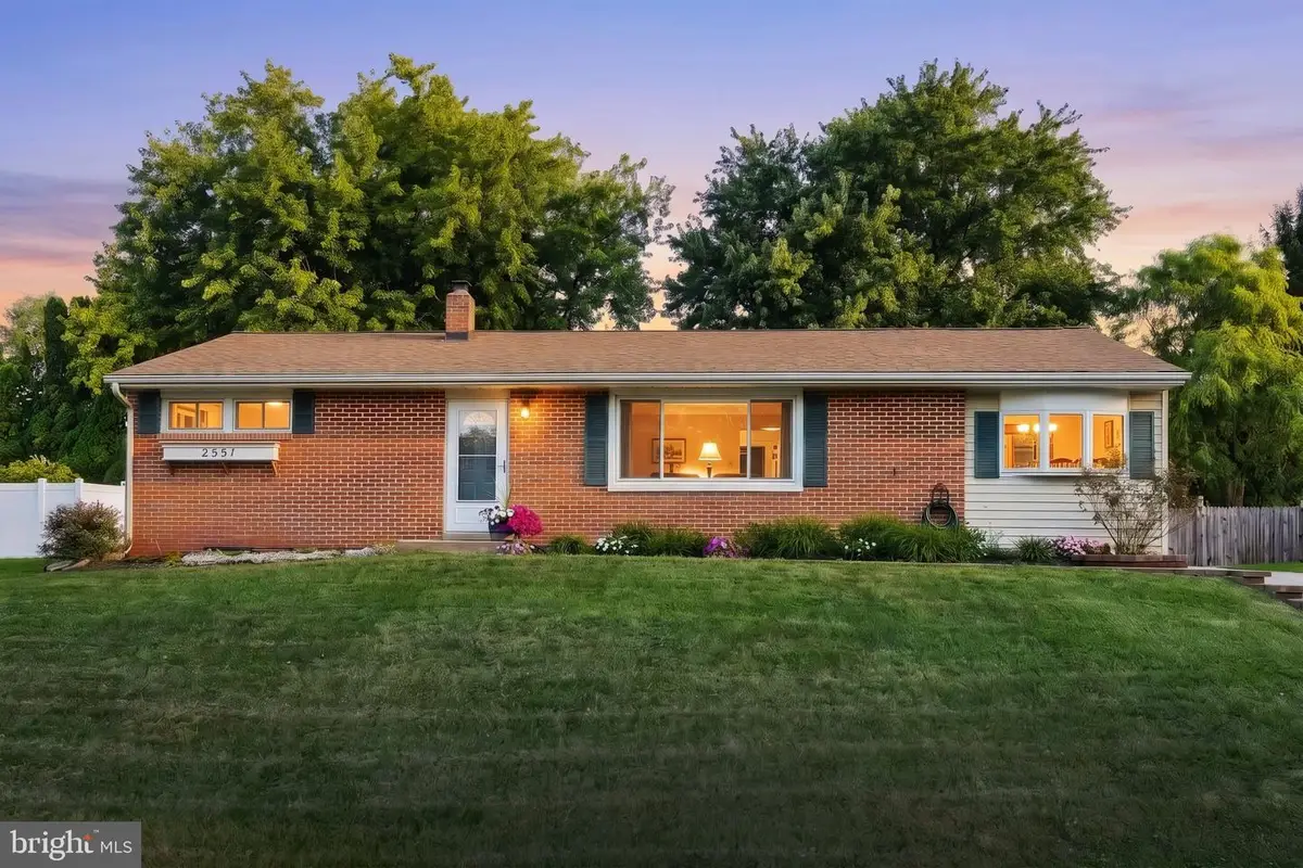 2551 Berkshire Ln, Dover, PA 17315 - #1