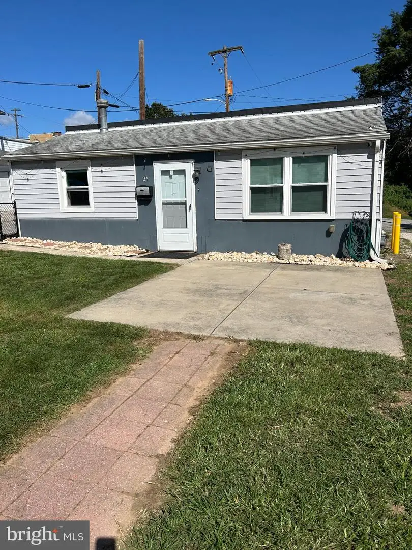 21 E 8th Ave, York, PA 17404 - #1