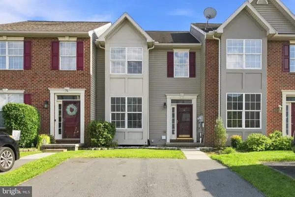 53 Sara Ln, HANOVER, PA 17331
