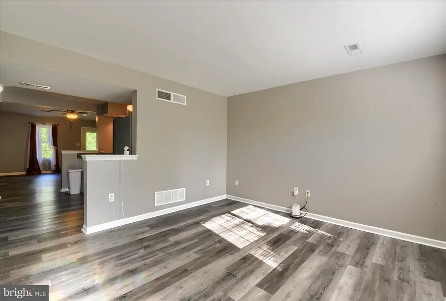 2912 Rainbow Rd, Dover, PA 17315 - #3
