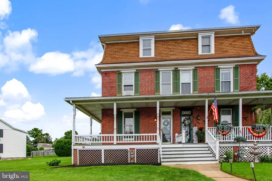 105 N Constitution Ave, New Freedom, PA 17349 - #2