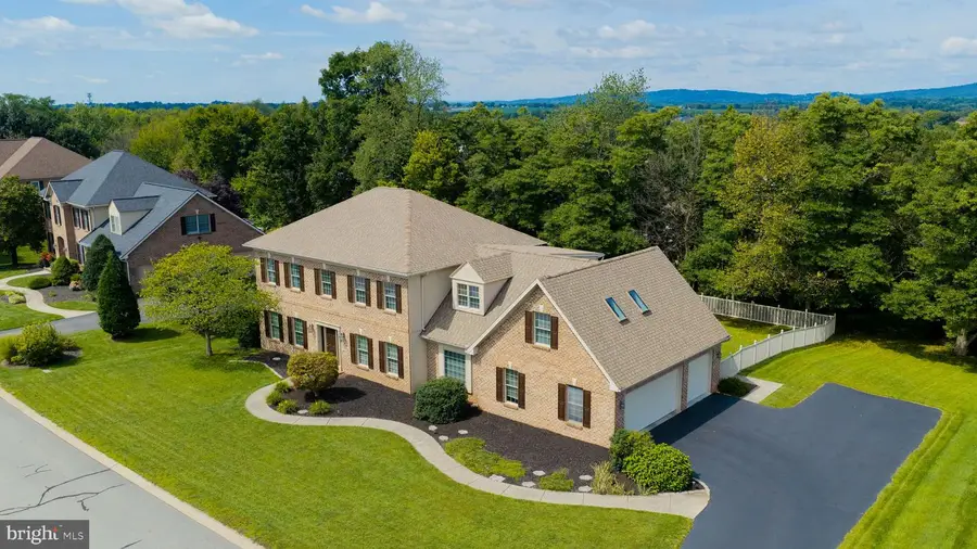 1140 Sarazen Way, York, PA 17404 - #2