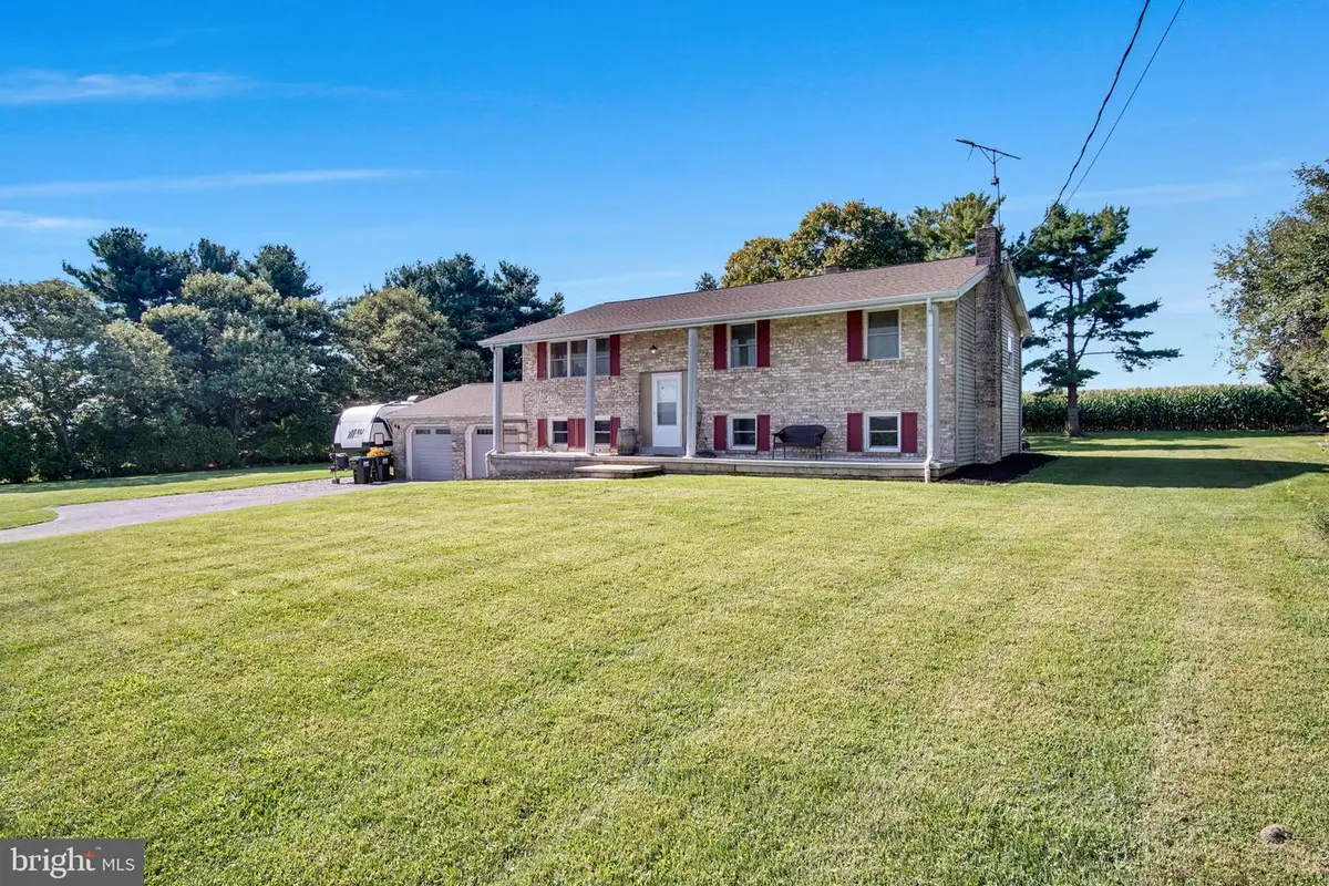 20 Water Rd, Dillsburg, PA 17019 - #1