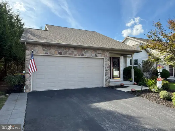 2965 Barley Cir #18, DOVER, PA 17315
