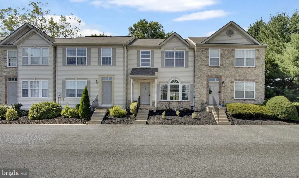 109 Royal, Manchester, PA 17345 - #1