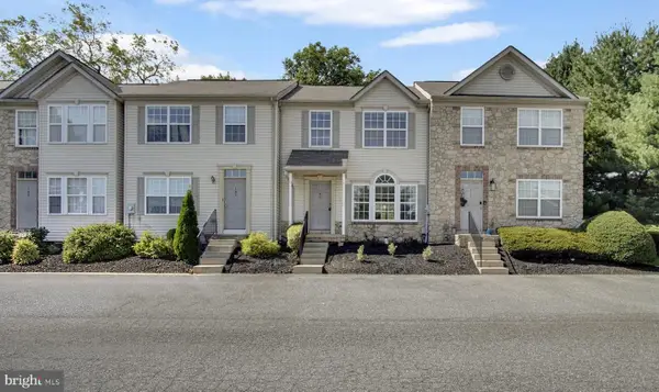 109 Royal, MANCHESTER, PA 17345