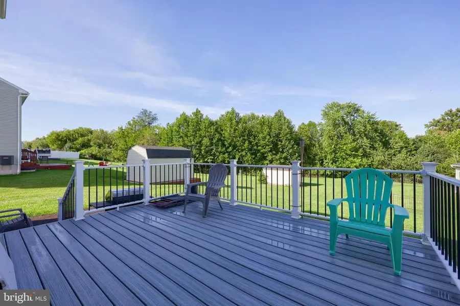 3170 Pebble Run Dr, Dover, PA 17315 - #2