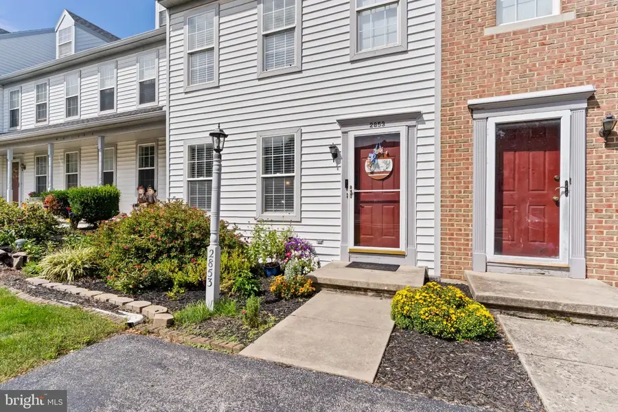 2853 Woodmont Dr, York, PA 17404 - #2