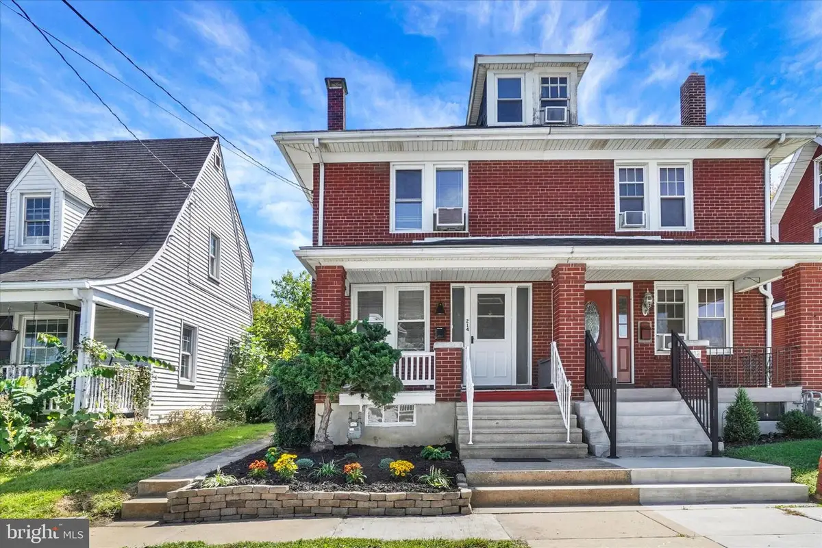 214 Peyton Rd, York, PA 17403 - #1
