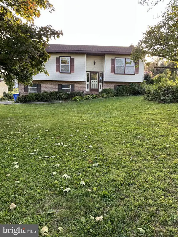 30 Sugarboot Ln, HANOVER, PA 17331