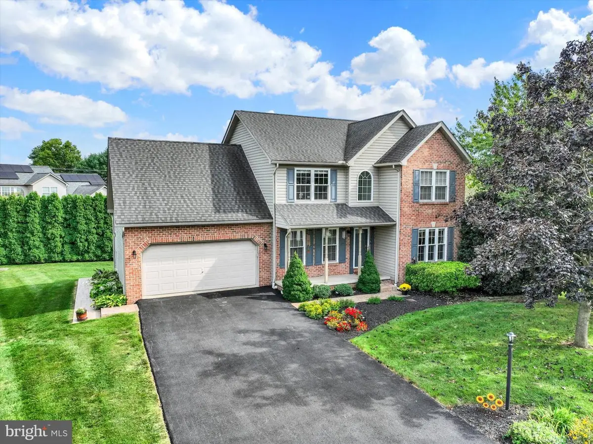 2240 Bernays Dr, York, PA 17404 - #1