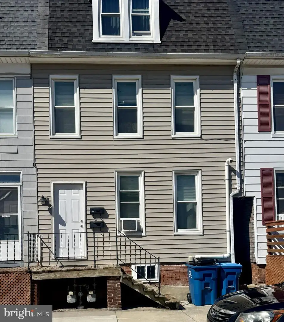 30 N Sumner St, York, PA 17404 - #1