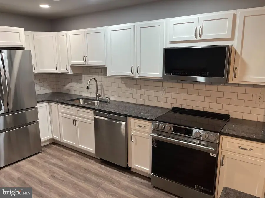 2176 Bayberry Ln, York, PA 17403 - #3