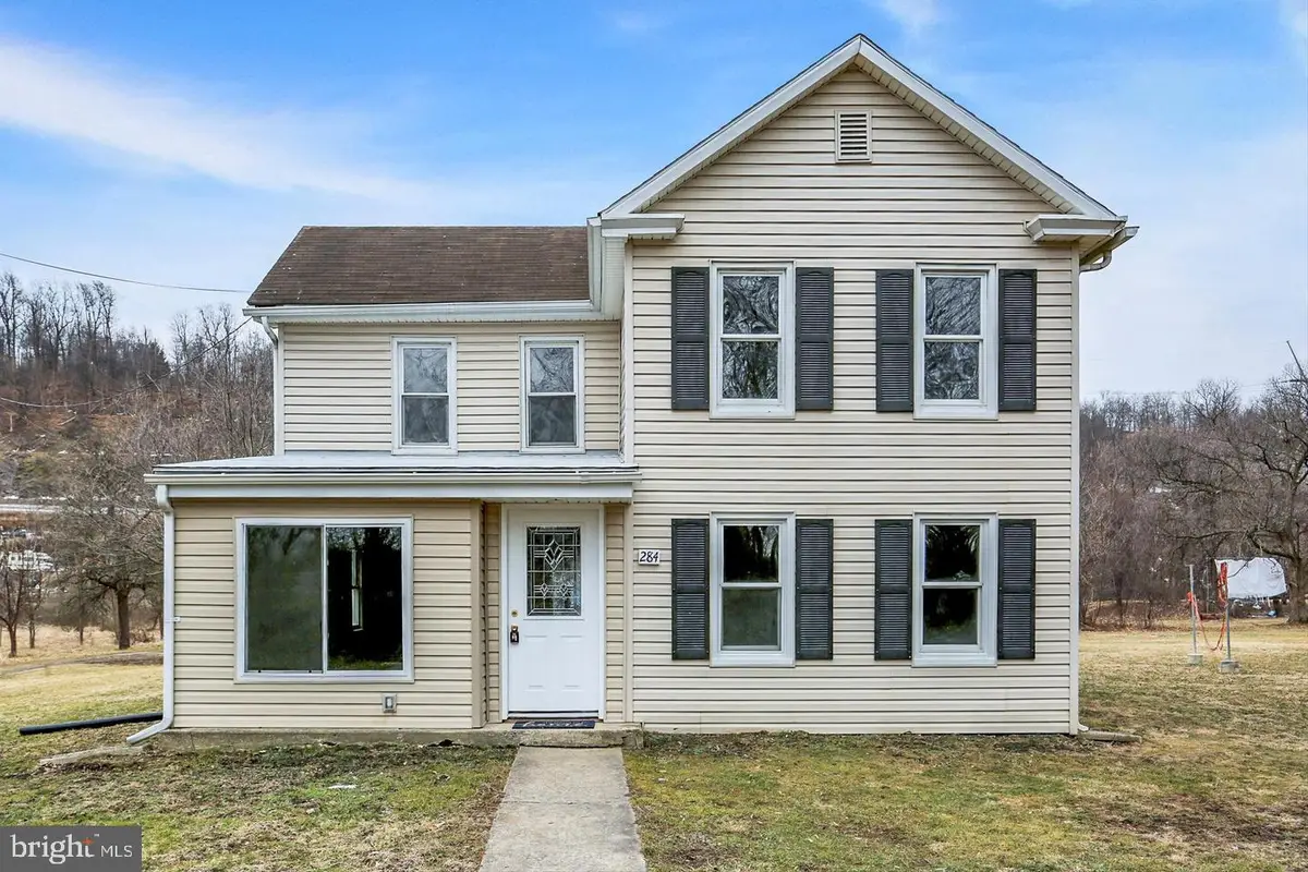 284 Marsh Run Rd, New Cumberland, PA 17070 - #1