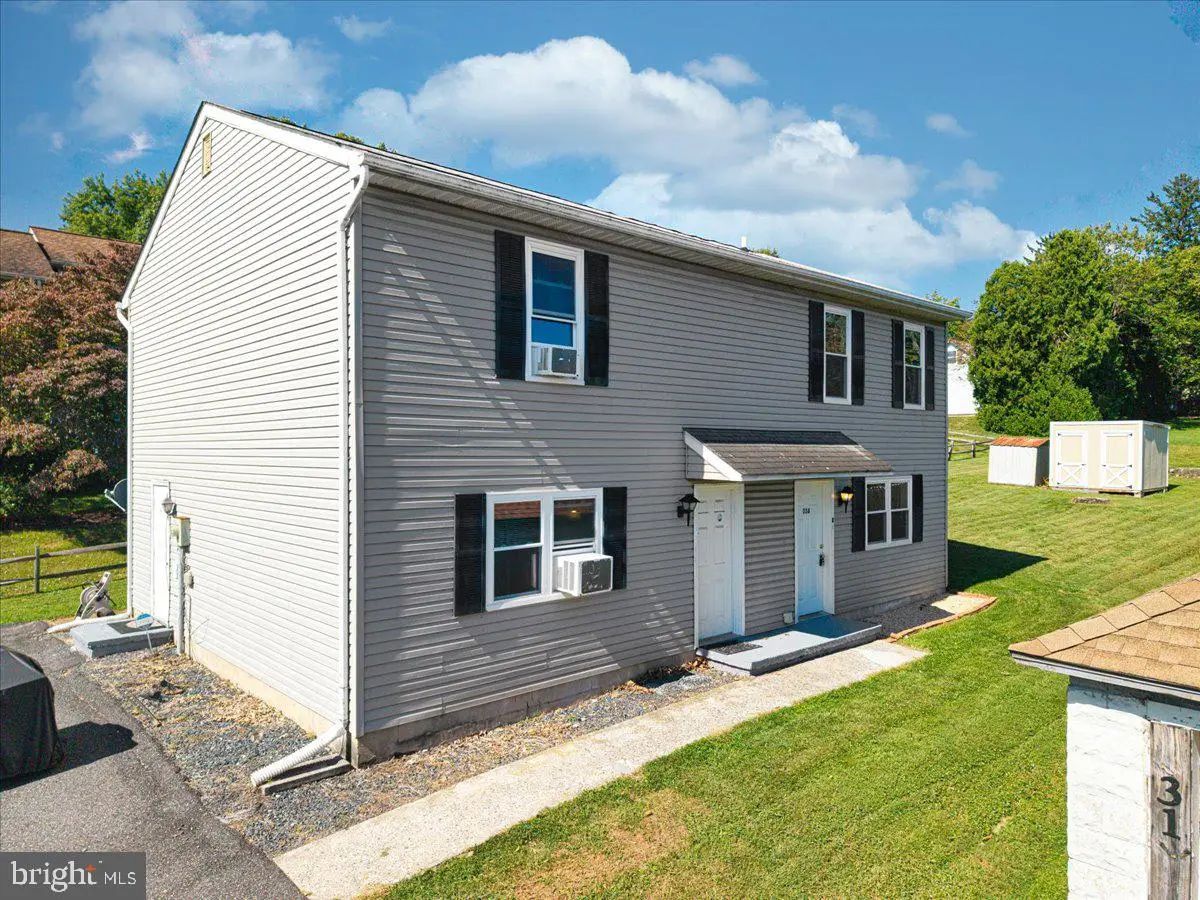 33-33a W Pennsylvania Ave, Stewartstown, PA 17363 - #1