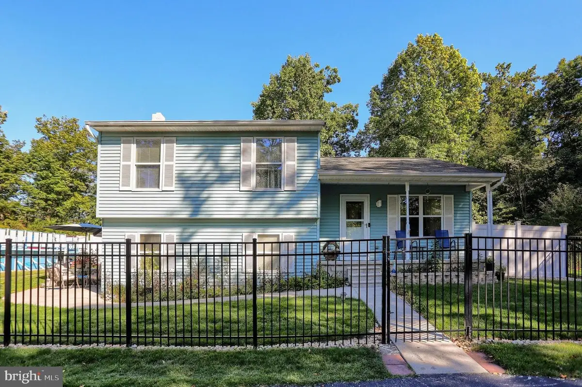 708 Range End Rd, Dillsburg, PA 17019 - #1