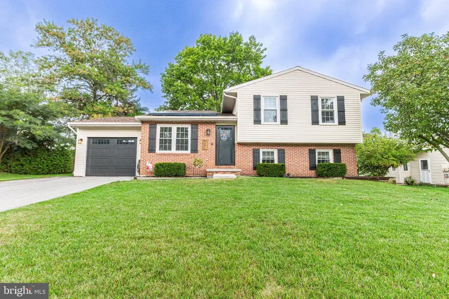3891 Sandra Dr, York, PA 17402 - #2