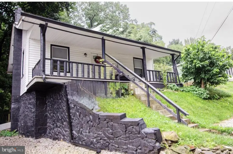 25 Creek Bottom Rd, Manchester, PA 17345 - #2