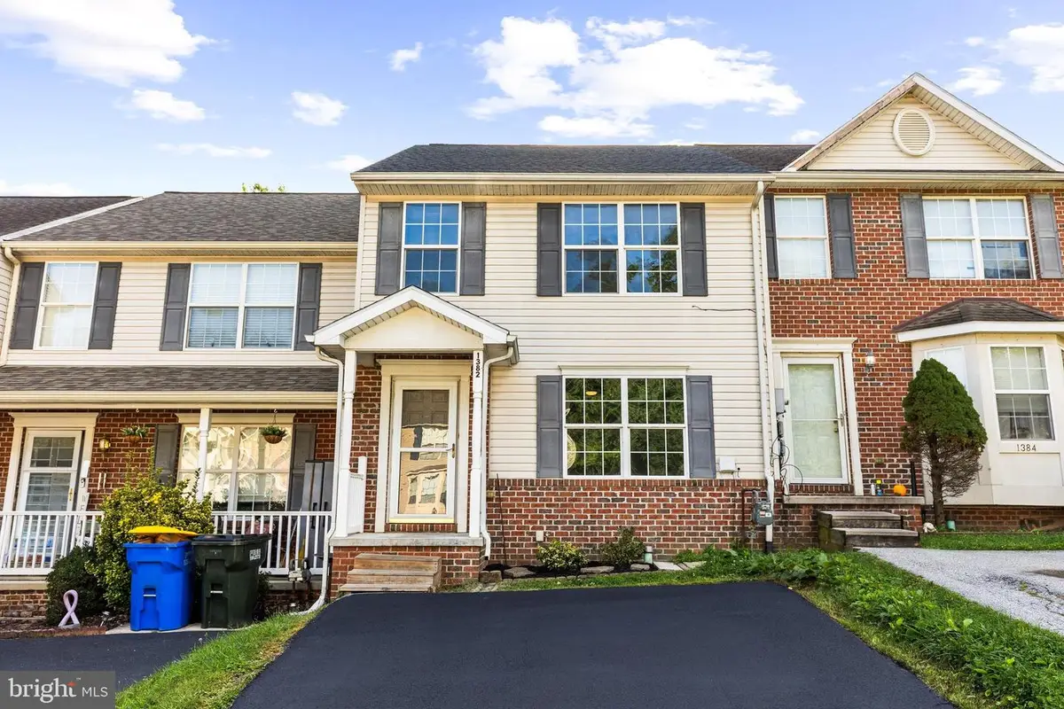 1382 Wanda Dr, Hanover, PA 17331 - #1