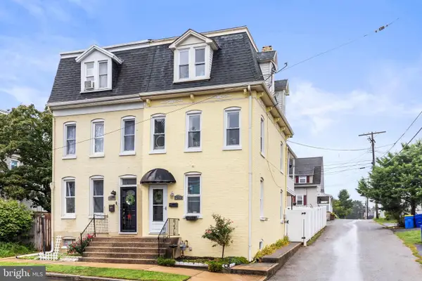 613 Ridge Ave, YORK, PA 17403