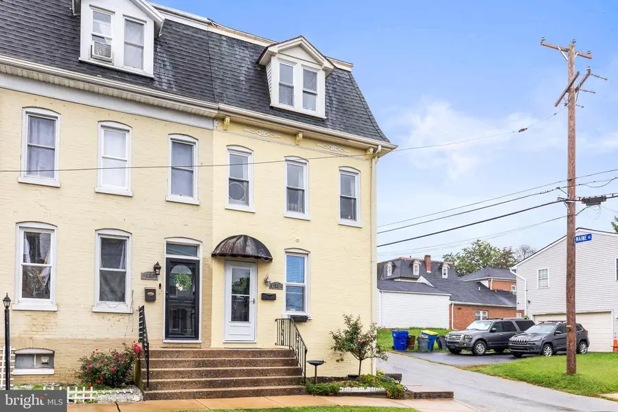 613 Ridge Ave, York, PA 17403 - #2