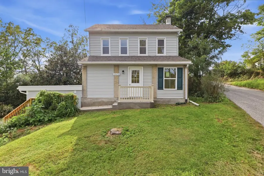 1525 Woodberry Rd, York, PA 17408 - #2