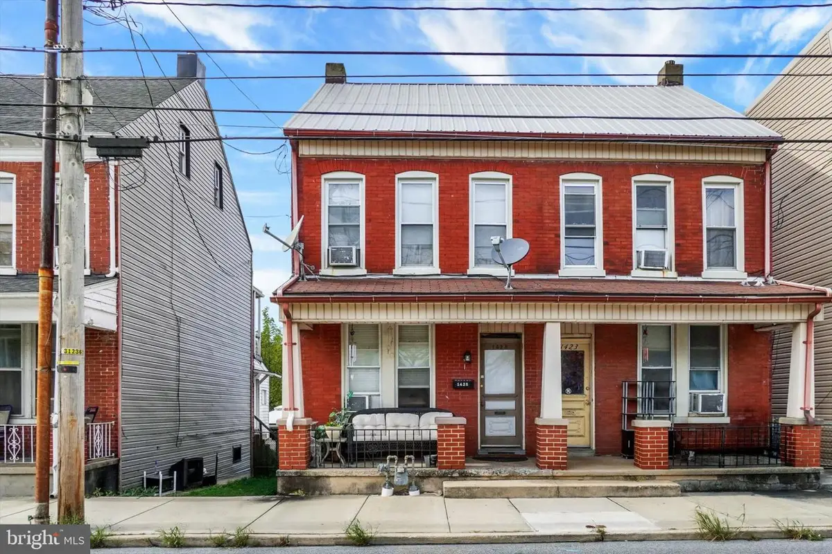 1425 W King St, York, PA 17404 - #1
