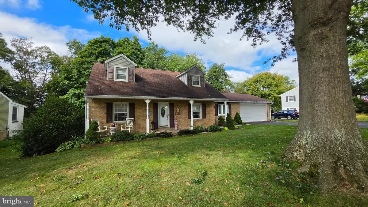 12 Winchester Rd, Shrewsbury, PA 17361 - #1