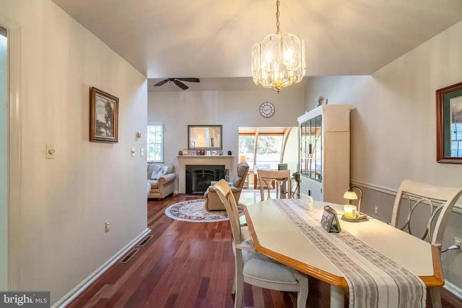154 Carriage Hill Ln, York, PA 17406 - #3