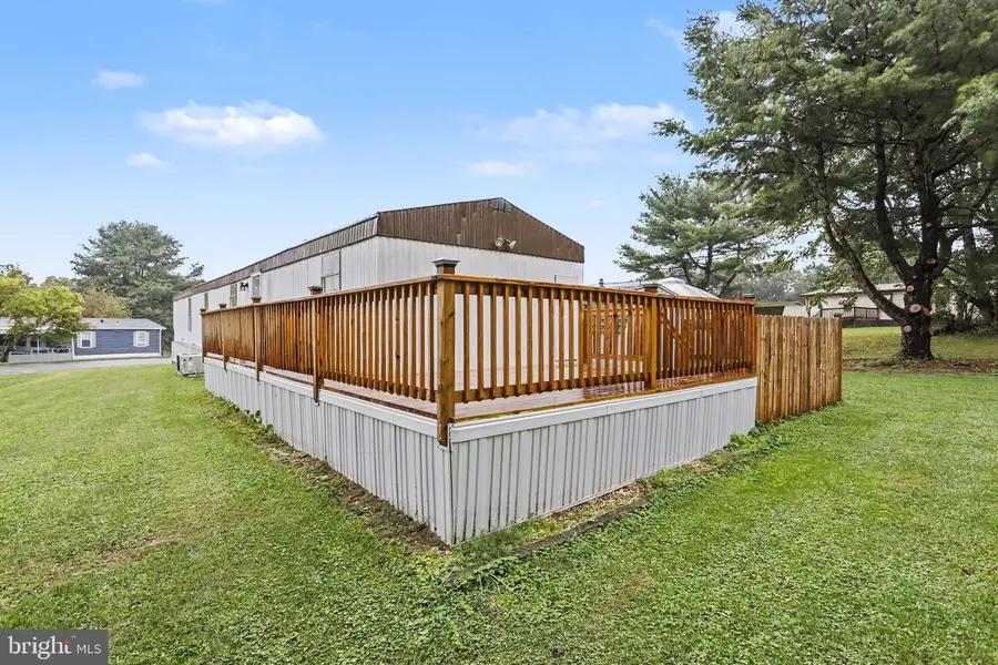 65 Alana Dr, York, PA 17402 - #2
