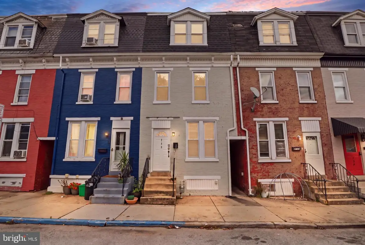 735 S Beaver St, York, PA 17401 - #1