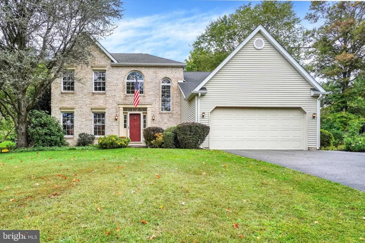 142 Hershey Cir, Stewartstown, PA 17363 - #1