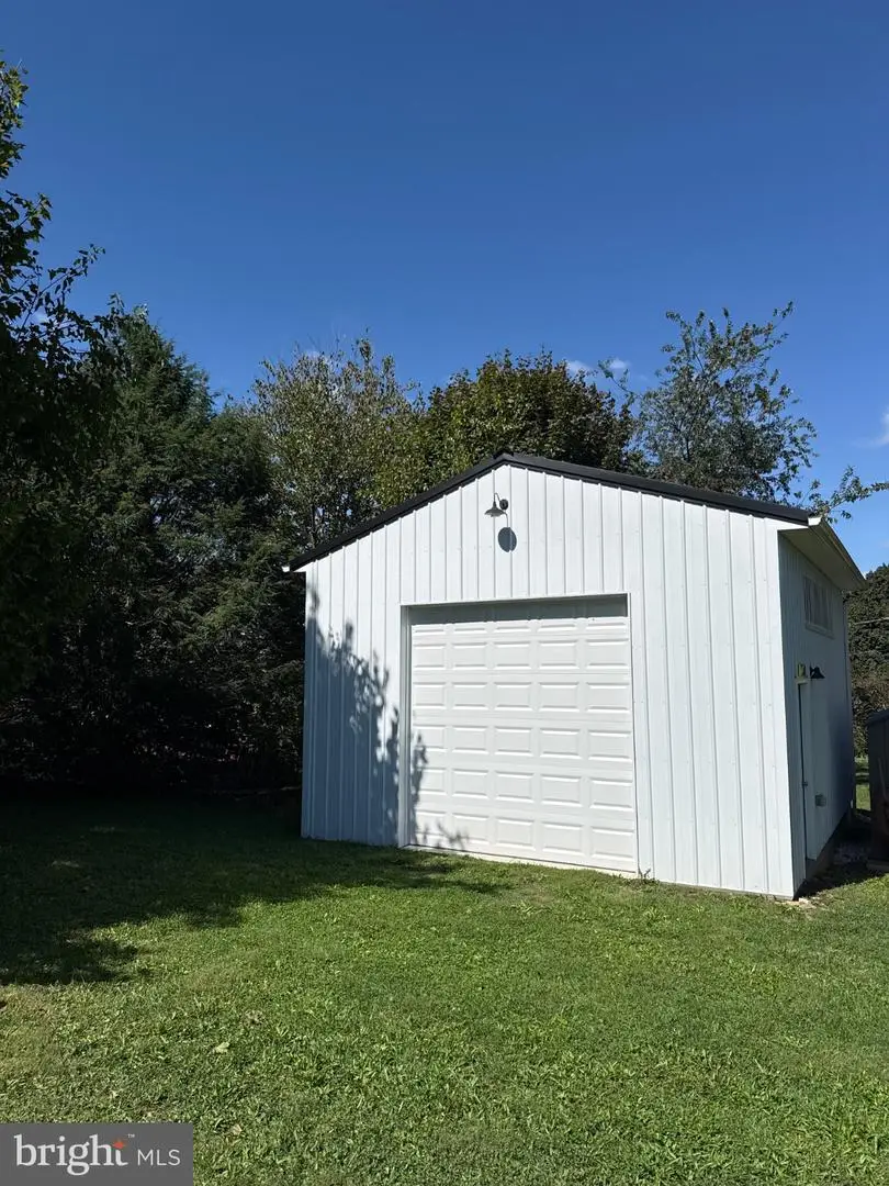 1820 Powder Mill Rd, York, PA 17402 - #2