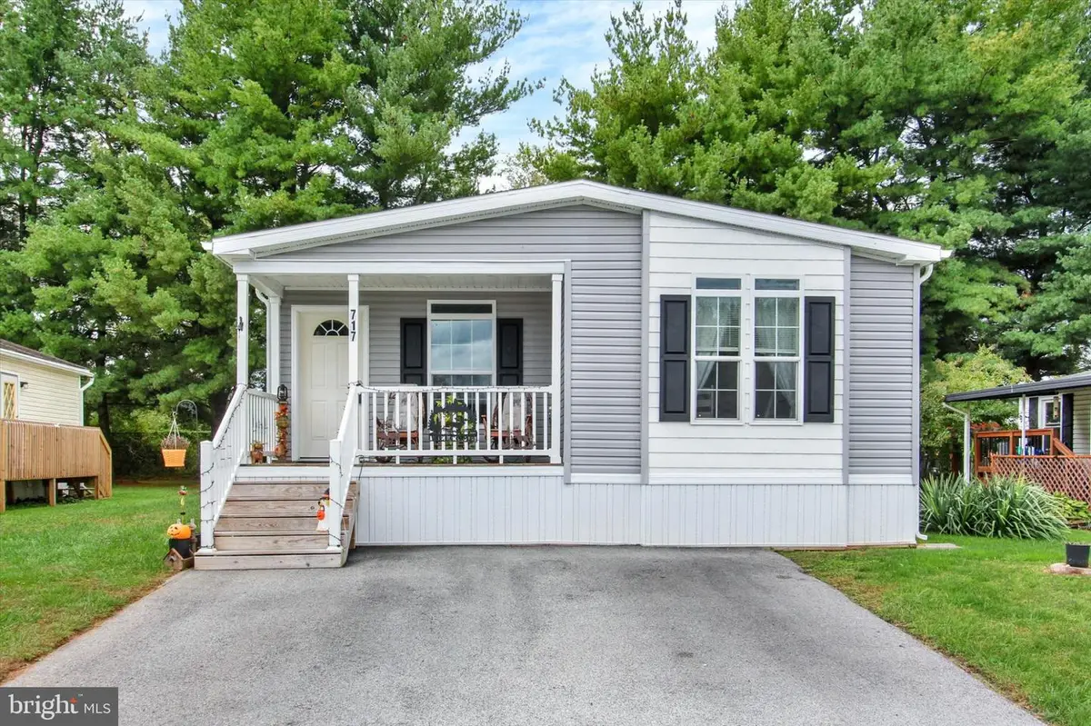 717 Laura Ln, York, PA 17402 - #1