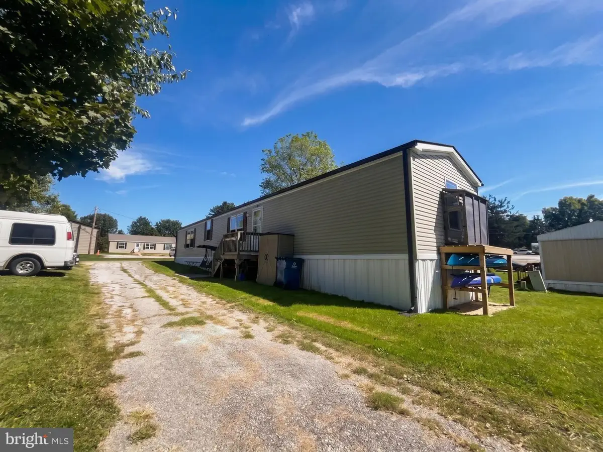 14 Chesapeake Dr, Abbottstown, PA 17301 - #1