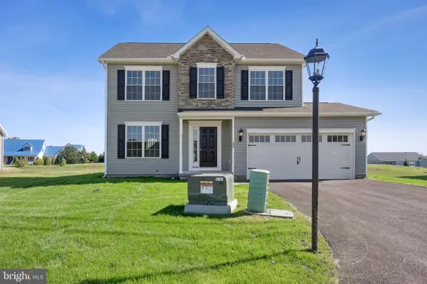 430 Ripple Dr #53, HANOVER, PA 17331