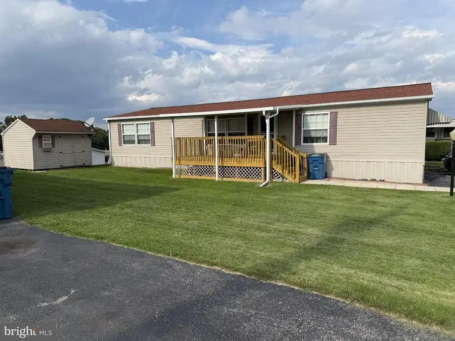 196 Country Ridge Dr E #196, York, PA 17408 - #2