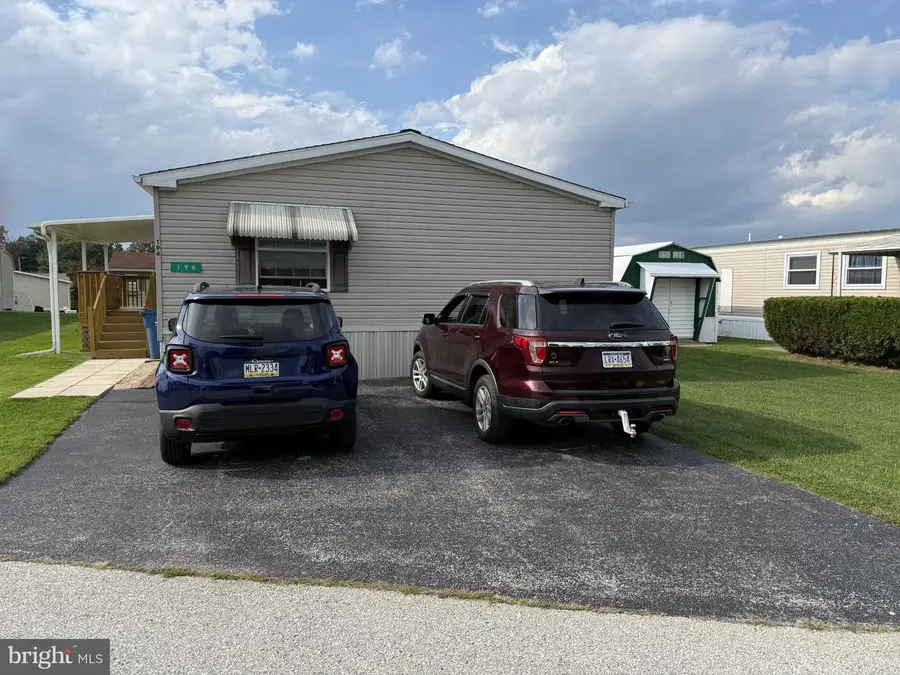 196 Country Ridge Dr E #196, York, PA 17408 - #3