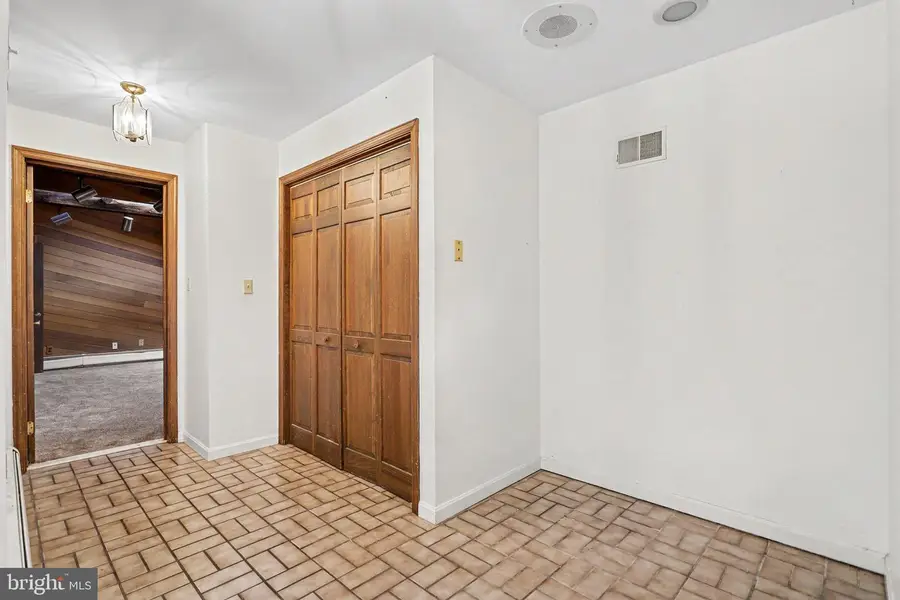 3500 Board Rd, York, PA 17406 - #2